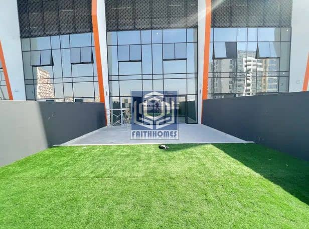 Brand new Townhouse Burj Khalifa View Brand new Townhouse Burj Khalifa View