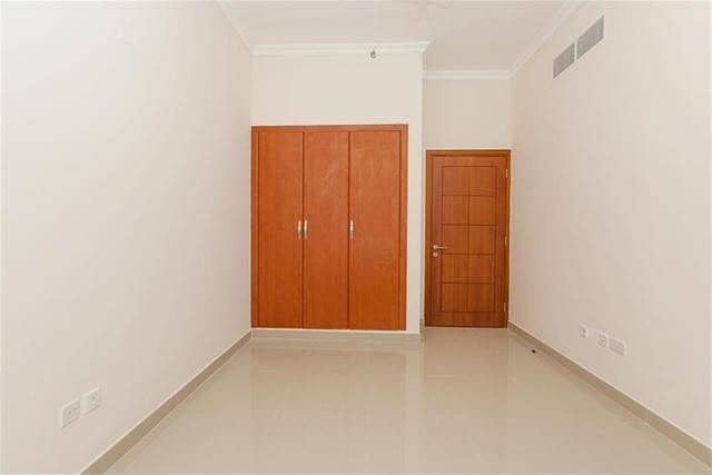 STUNNING 2BHK WITH GYM FREE PARKING JUST IN 52K