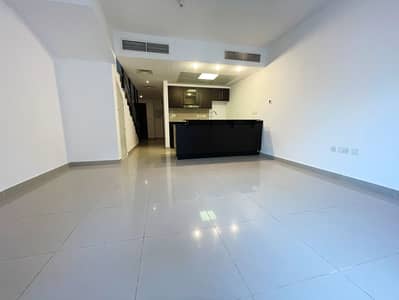 2 Bedroom Villa for Sale in Al Reef, Abu Dhabi - 44e2f65d-4439-4fa0-9a23-7a38676684db. jpg