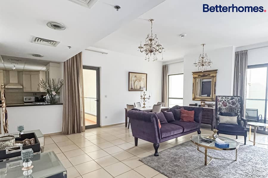 Vacant | Furnished | Must seller | Key with Agent Vacant | Furnished | Must seller | Key with Agent