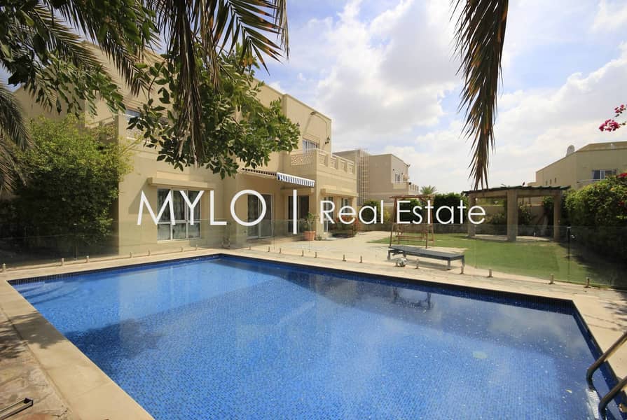 Full lake view | Type 9 | Private pool |