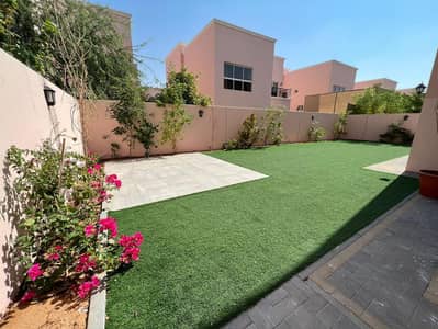 Only for local and GCC ready standalone villa for sale 4 master bedrooms and maid room in nad al sheba 3 asking price 4.3 million