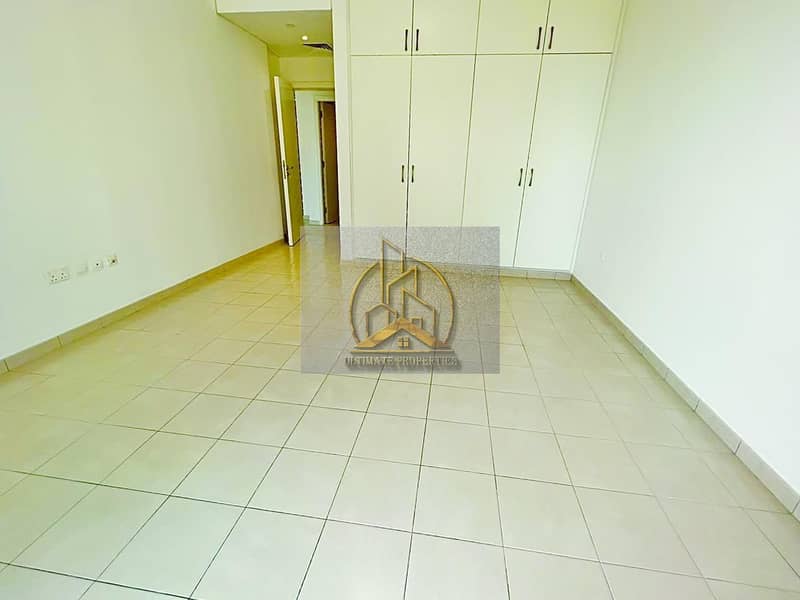9 6acaecb1-4886-40ef-916d-5bb42ee75167. png