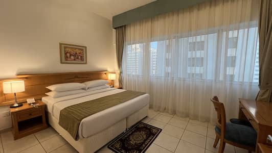1 Спальня Апартаменты в отеле в аренду в Аль Марказия, Абу-Даби - One Bedroom - Room. jpg