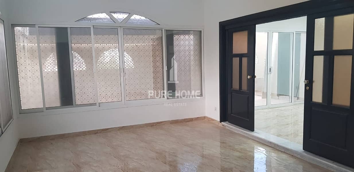 Renovated  5 Bedrooms Villa In Al Muroor Area
