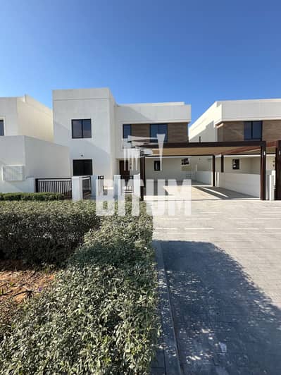 5 Bedroom Villa for Rent in Yas Island, Abu Dhabi - NOYA LUMA BITUM REAL ESTATE1. jpg