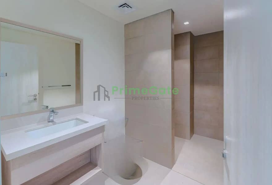 9 processed-4br bath. jpg