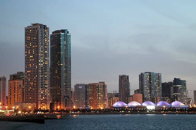 4 al-khan-street-sharjah2. jpg
