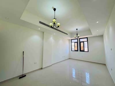 EXCLUSIVE 3BHK GROUND FLOOR CLOSED TO DEERFIELD