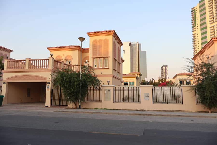 SPACIOUS AND FULLY FURNISHED 2BR+MAIDROOM WITH HUGE GARDEN