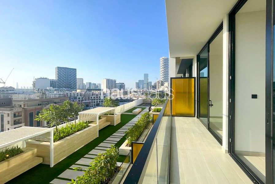 Modern | Unfurnished | available Jan | Balcony - Image 7