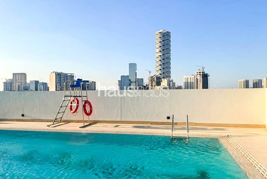 Modern | Unfurnished | available Jan | Balcony - Image 15