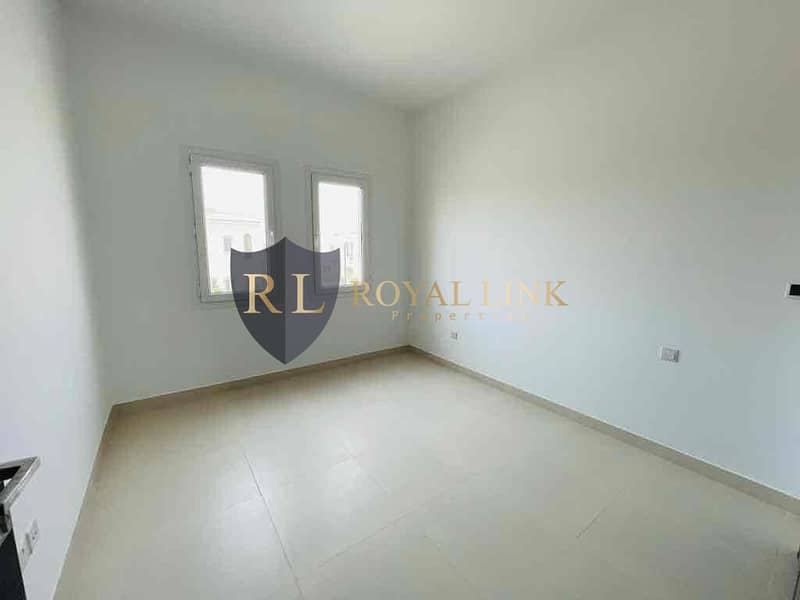 10 6fUfNV1VB7veR5rKr8mMwC5seoRSy3O4WA7x4xum