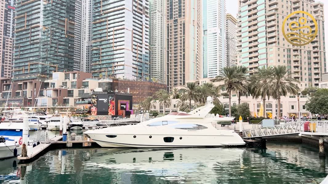 12 Marina. 00_01_24_24. Still011 2. JPG