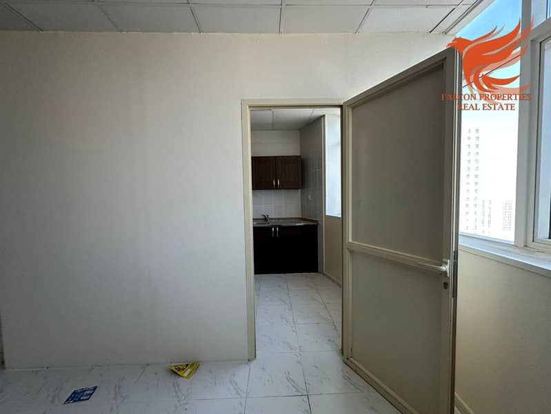 5 18ceb139-6543-4057-bd70-2e2bd9910309. jpg
