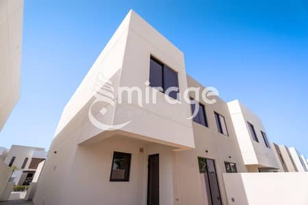 3 Bedroom Townhouse for Rent in Yas Island, Abu Dhabi - 2c5cd3b5-d8b6-4d4d-9eda-27ea24af33a8. png