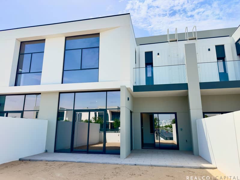 Beautiful 3-Bed | Walking Distance Park