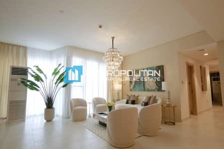 3 Bedroom Flat for Sale in Al Reem Island, Abu Dhabi - 3BR+M Waterfront | High Floor | Equipped Kitchen