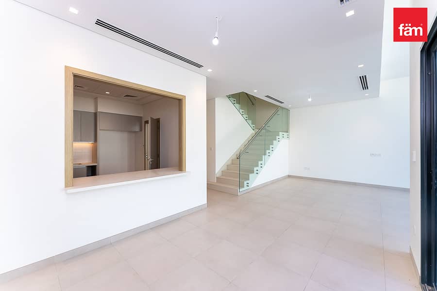 3 bed Rooms TH Type B | Brand New | Best Price