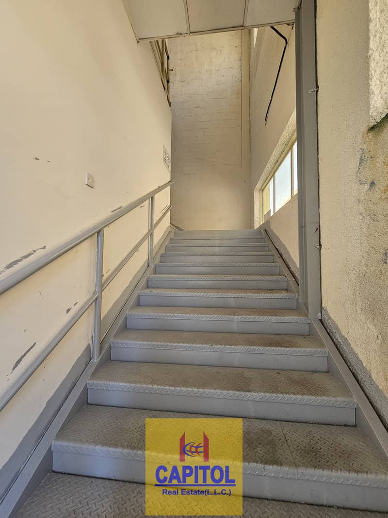 8 30. jpeg