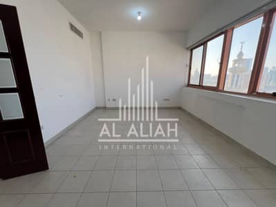 2 Bedroom Apartment for Rent in Al Falah Street, Abu Dhabi - WhatsApp Image 2024-12-24 at 02.35. 02_6d546faa. jpg