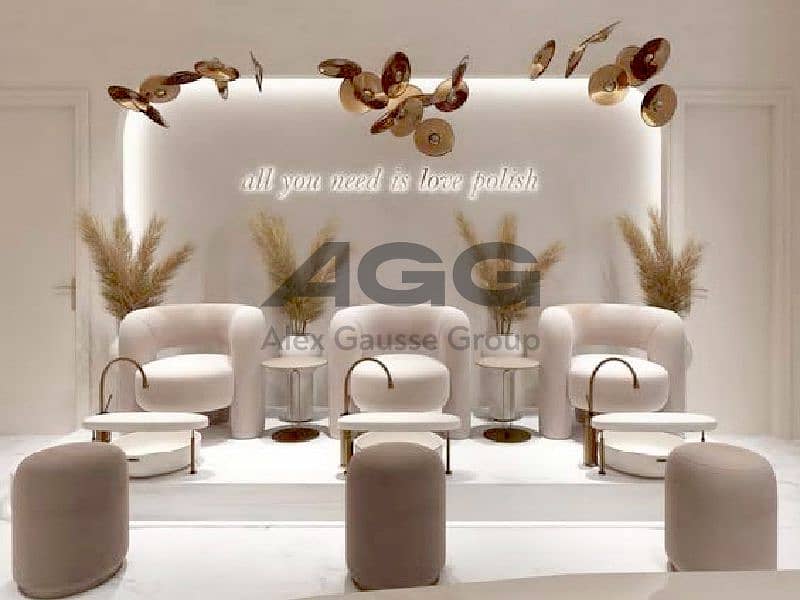 5 SALON1. jpg