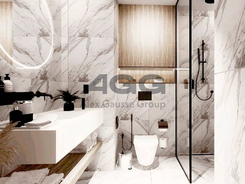 8 BATHROOM 2. jpg