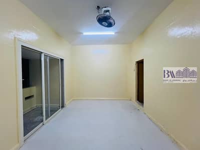Sharing Partition Allowed -3 Bedroom Hall -Walkable from Metro