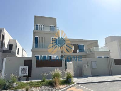 Single Row |Charming 5BR | Majlis |Great Community