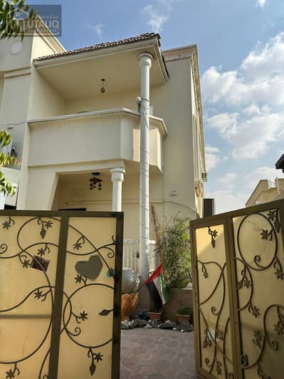 Villa for rent in Al Muwaihat 3 - Ideal for employees or large families**
