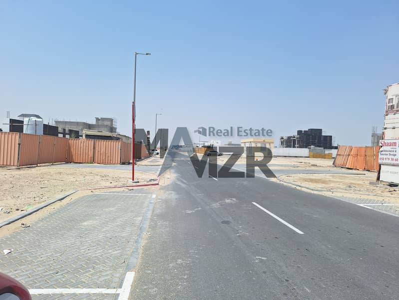 Corner | 3 Streets| Exclusive Location| Com. Land