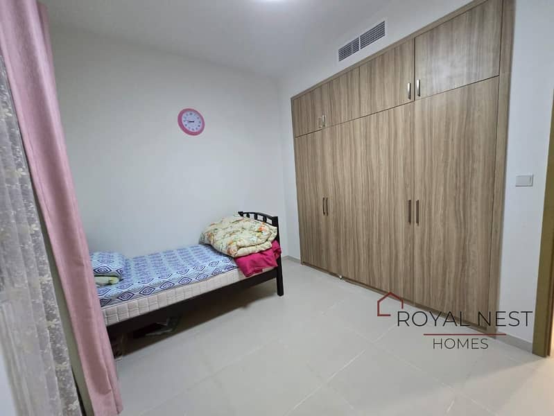 Ready To Move | Good Location | Near To Pool - Image 19