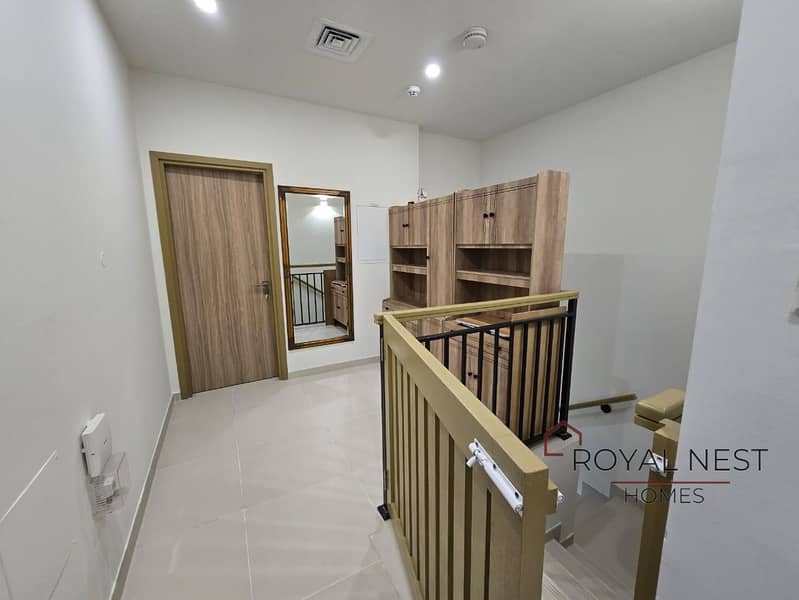 Ready To Move | Good Location | Near To Pool - Image 24