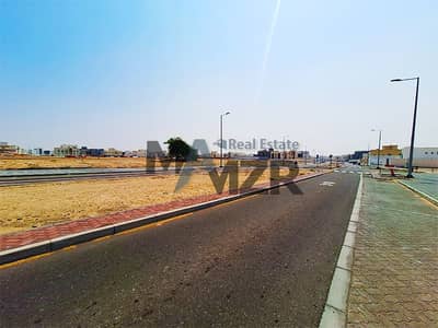 Plot for Sale in Madinat Al Riyadh, Abu Dhabi - Res. land | Double Row | 11410 sq ft