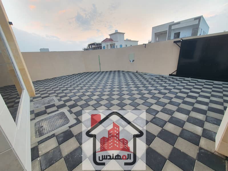 2 ٢٠٢٢١٢٢٧_١٧٢٩٢٥. jpg