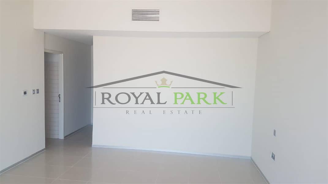 2 bedrooms Apartment High Floor on SHK Zayed Road