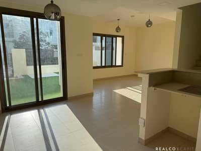 Spacious Garden | On Green Belt | Ready to Move| Single Row