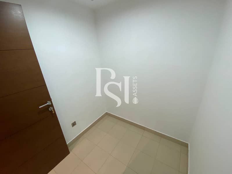 9 IMG-20241219-WAhttps://assets. bayut. com/listing-images/fEmrqLGAxuceULK4u3vRlf0tnkXgCSDRrEMSzy7S?auto=compress&w=4000054. jpg