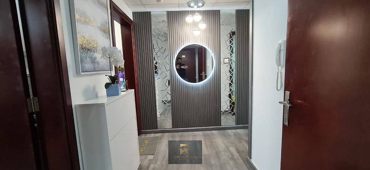 17 MIRROR1. jpeg