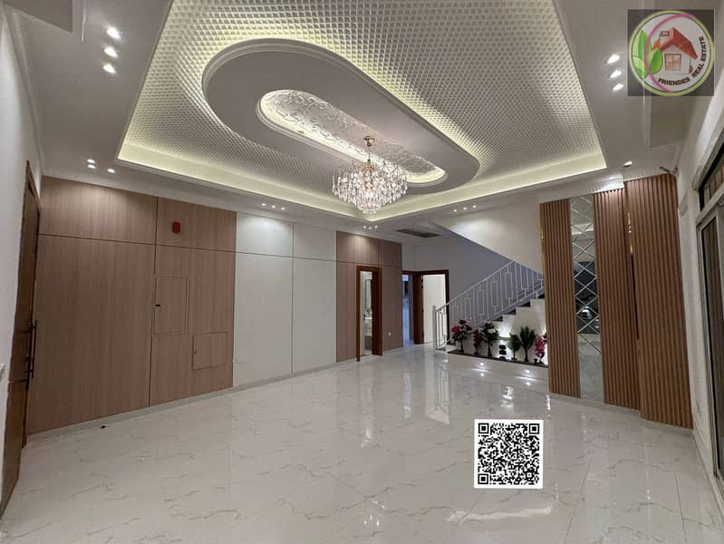 4 d682c3ab-f239-45a5-b0e4-16f7f94427a1. jpg