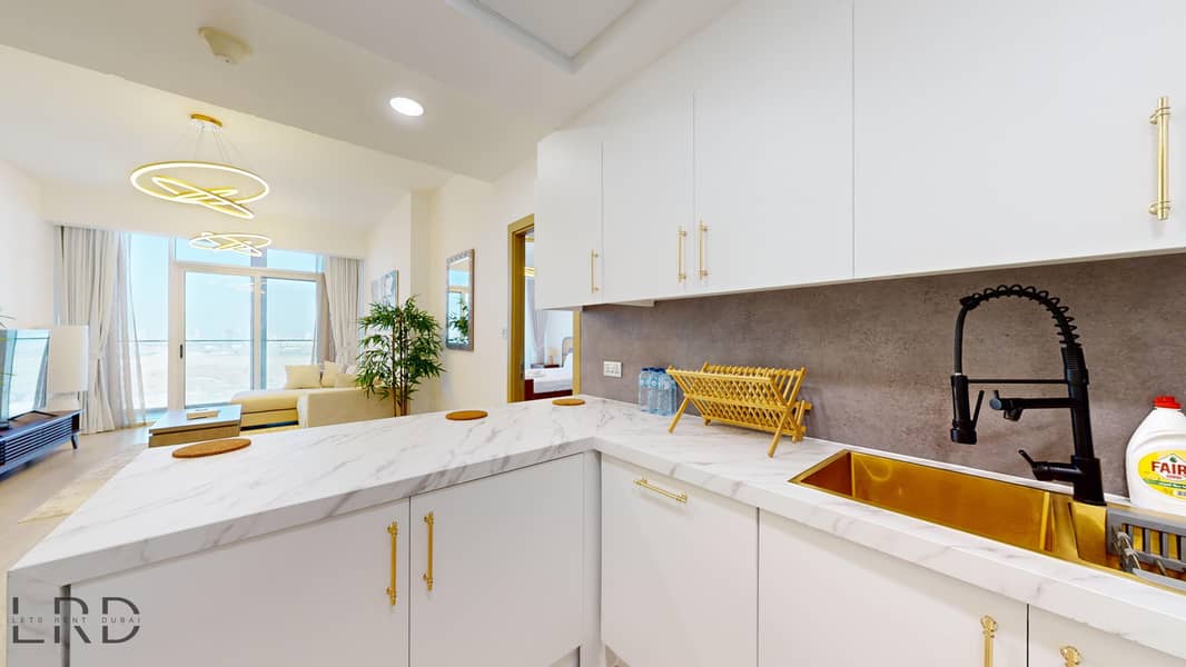 7 LRD-VACATION-HOMES-Blooms-Tower-A-12282024_084220. jpg