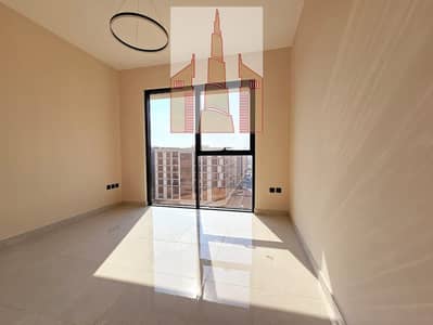 PRIME LOCATION// BRAND NEW BUILDING// LUXURY APARTMENT