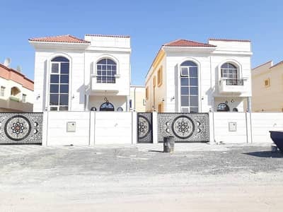 فيلا جديده تشطيب راقى جدا ومميز خطوات من الشارع العام فيلا جديده تشطيب راقى جدا ومميز خطوات من الشارع العام