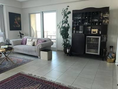 3 Bedroom Flat for Sale in Palm Jumeirah, Dubai - Marina Apartments 5 - 3 BR Living 3 Bedroom Flat for Sale in Palm Jumeirah, Dubai - Marina Apartments 5 - 3 BR Living
