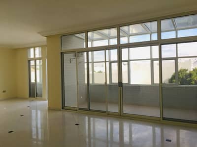 Huge 4BR Duplex w/ Maid's room & Parking Huge 4BR Duplex w/ Maid's room & Parking