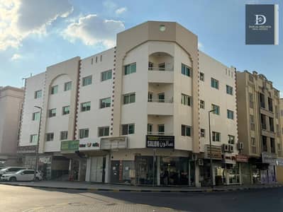 穆瓦利赫商业区， 夏尔迦 商业大厦待售 - صورة واتساب بتاريخ 1446-06-25 في 12.42. 08_c735cb22. jpg