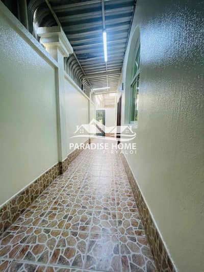 Private Entrance 2 Bed Close to Market