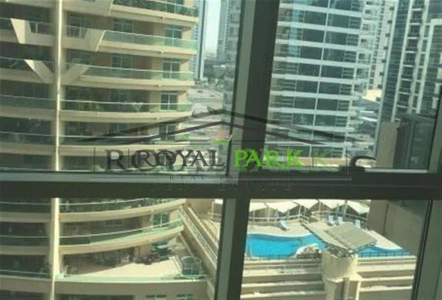 1 BR +Balcony with Covered Parking in Al Majara 1