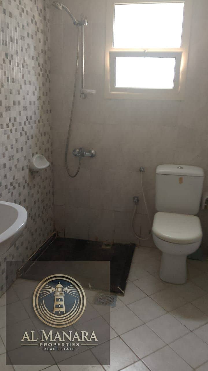 11 WhatsApp Image 2024-12-30 at 13.54. 39_71f71316. jpg