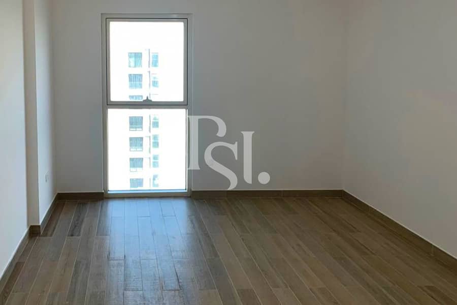 4 3BRM-Plus-Maid-Waters-Edge-Yas-Island-BUA-1515-SQFT-Abu-Dhabi-UAE (5). jpg